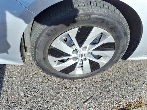 Certified 2020 Nissan Altima 2.5 S image 6