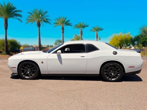 Used 2021 Dodge Challenger R/T Scat Pack w/ Plus Package RWD image 2