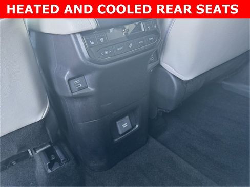 Used 2024 Toyota Grand Highlander MAX Platinum image 9