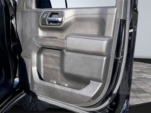 Used 2019 Chevrolet Silverado 1500 LTZ w/ LTZ Plus Package image 26