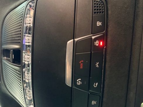 Used 2019 Mercedes-Benz E 63 AMG S image 25