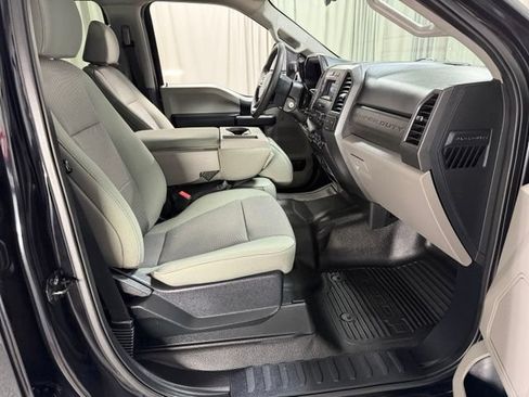 Used 2021 Ford F250 XL w/ STX Appearance Package AWD/4WD image 7