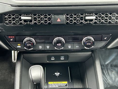 Certified 2025 Honda Accord Sport image 15