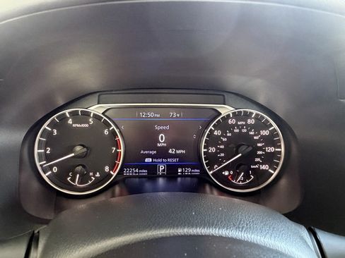 Used 2025 Nissan Altima 2.5 SR w/ SR Premium Package FWD image 20
