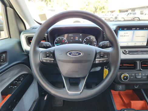 Used 2024 Ford Maverick XLT image 13