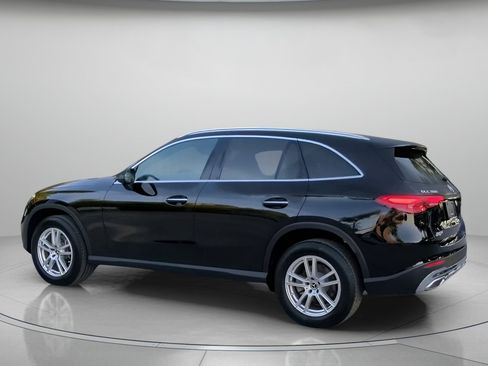 Used 2025 Mercedes-Benz GLC 300 image 19