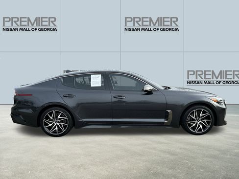 Used 2022 Kia Stinger GT-Line w/ Sun & Sound Package image 4