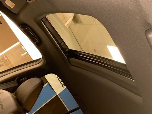 Used 2022 Honda Ridgeline Black Edition image 22