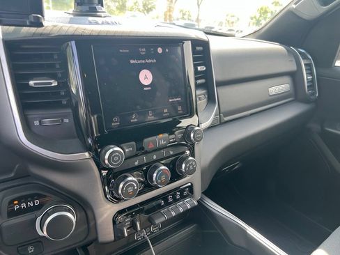 Used 2025 RAM 1500 Big Horn RWD image 5