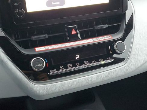 New 2026 Toyota Corolla SE image 21