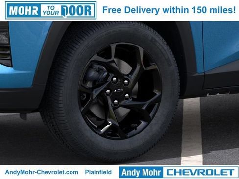 New 2026 Chevrolet Trax LT w/ Sunroof Package FWD image 11