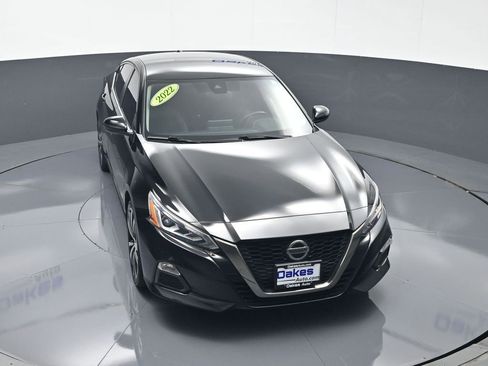 Used 2022 Nissan Altima 2.5 SR FWD image 45
