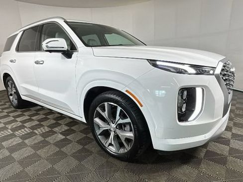 Used 2022 Hyundai Palisade Limited AWD/4WD image 2