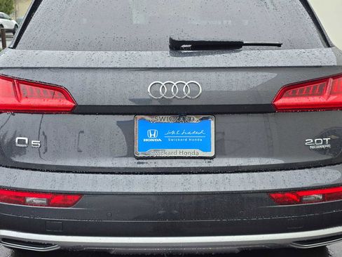 Used 2018 Audi Q5 2.0T Premium Plus w/ Premium Plus Package image 13