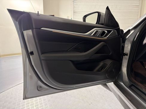 Used 2023 BMW i4 eDrive40 w/ Premium Package RWD image 13
