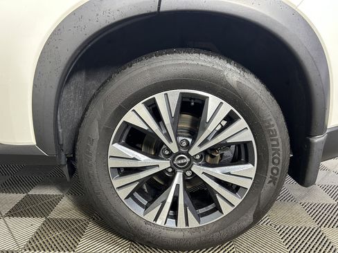 Certified 2022 Nissan Rogue SV image 31