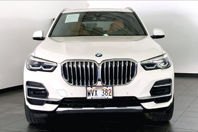 Used 2023 BMW X5 sDrive40i w/ Parking Assistance Package RWD image 3