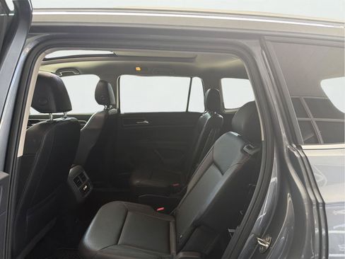 Used 2019 Volkswagen Atlas SEL R-Line FWD image 17