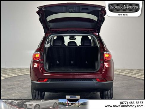 Used 2022 Jeep Compass Latitude w/ Convenience Group image 9