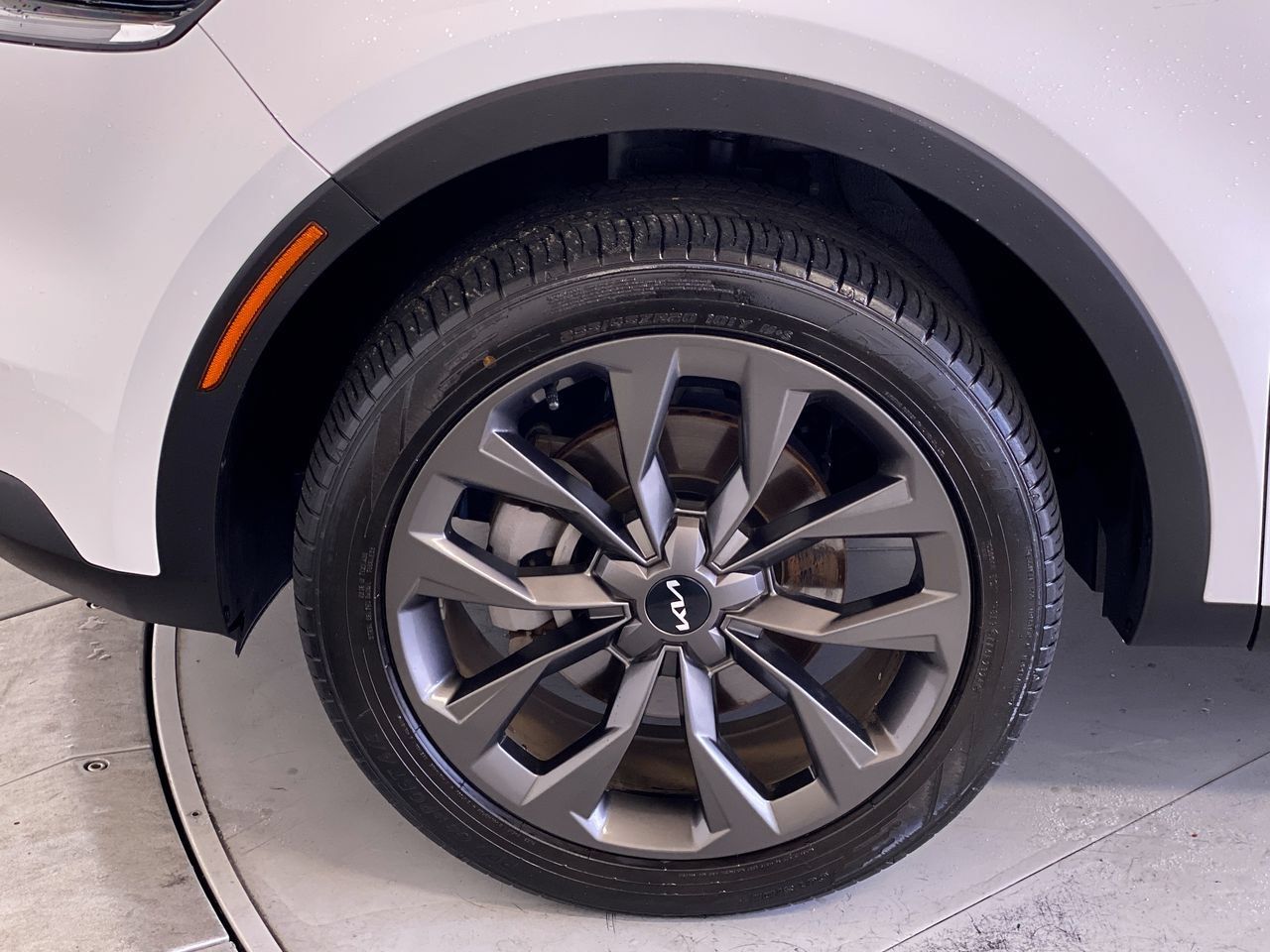 Certified 2022 Kia Sorento SX Prestige AWD/4WD image 12
