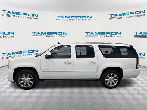 Used 2012 GMC Yukon XL Denali AWD/4WD image 2