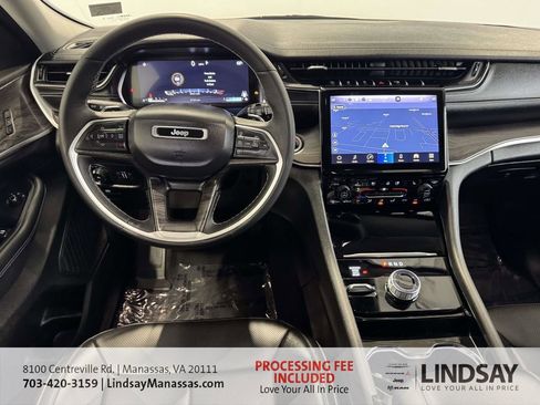 Used 2023 Jeep Grand Cherokee L Limited w/ Luxury Tech Group II AWD/4WD image 21