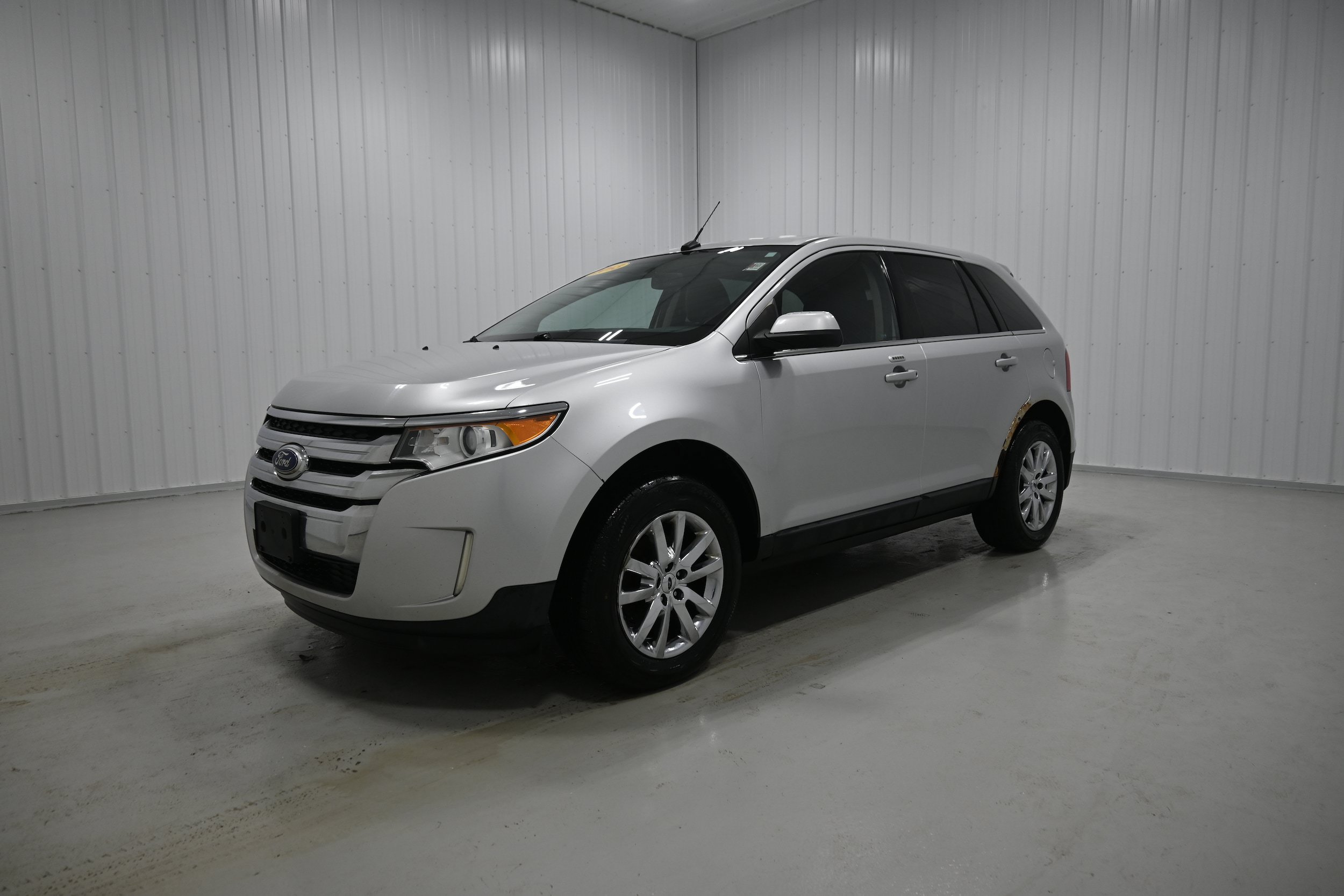 Used 2013 Ford Edge Limited FWD image 20