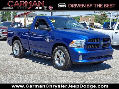 Certified 2017 RAM 1500 Express AWD/4WD image 1