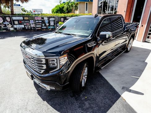 Used 2022 GMC Sierra 1500 Denali image 15