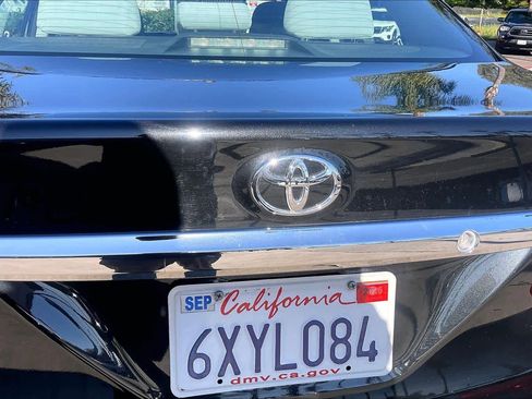 Used 2012 Toyota Corolla LE image 25