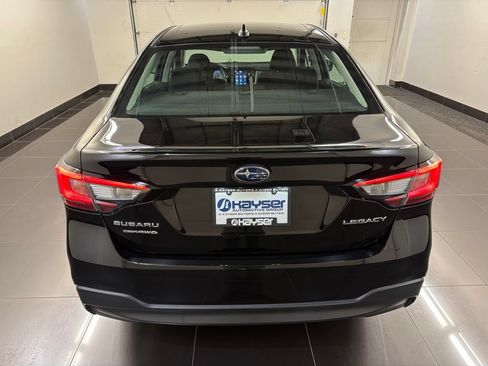 Used 2022 Subaru Legacy Premium AWD/4WD image 5
