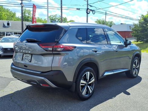 Used 2023 Nissan Rogue SL AWD/4WD image 5