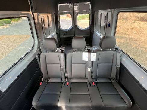 New 2025 Mercedes-Benz Sprinter 2500 image 24