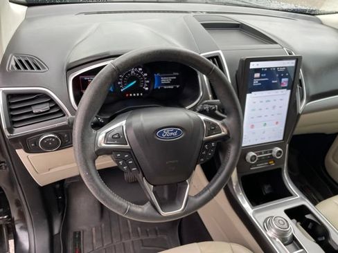 Used 2021 Ford Edge Titanium w/ Cargo Accessory Package FWD image 25