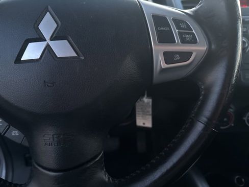 Used 2012 Mitsubishi Outlander ES image 22