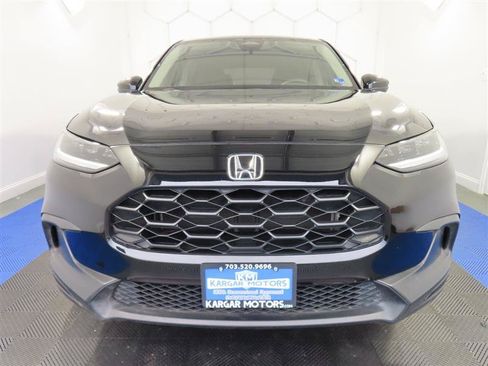 Used 2025 Honda HR-V LX image 2