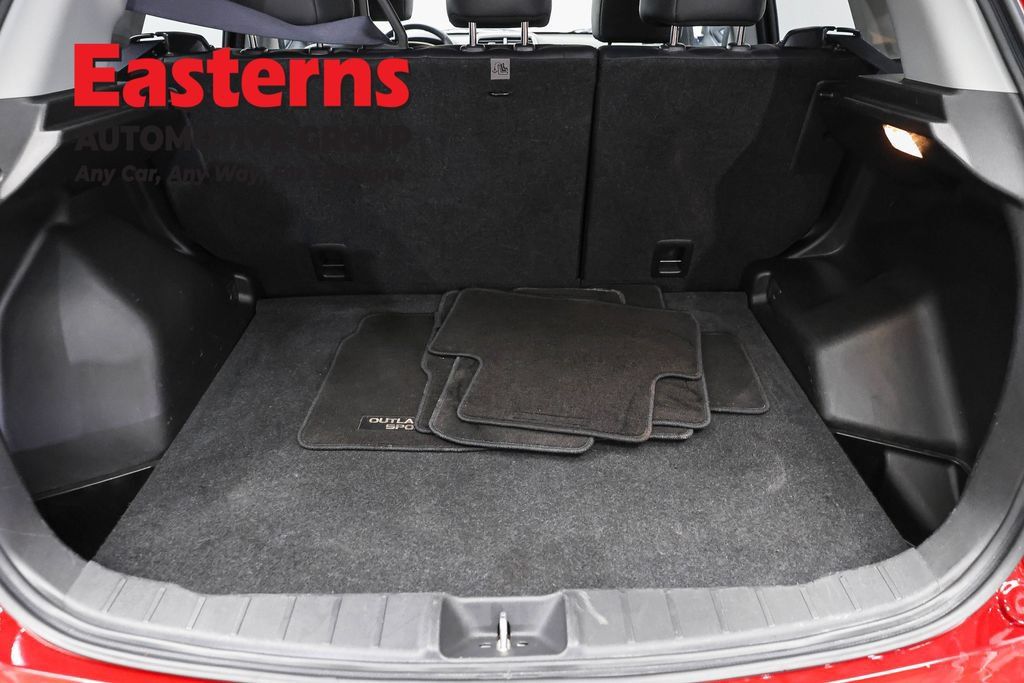 Used 2025 Mitsubishi Outlander Sport SE AWD/4WD image 11