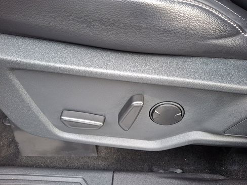 Used 2025 Ford Bronco Outer Banks image 15