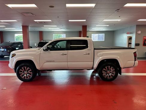 Certified 2023 Toyota Tacoma Limited AWD/4WD image 6