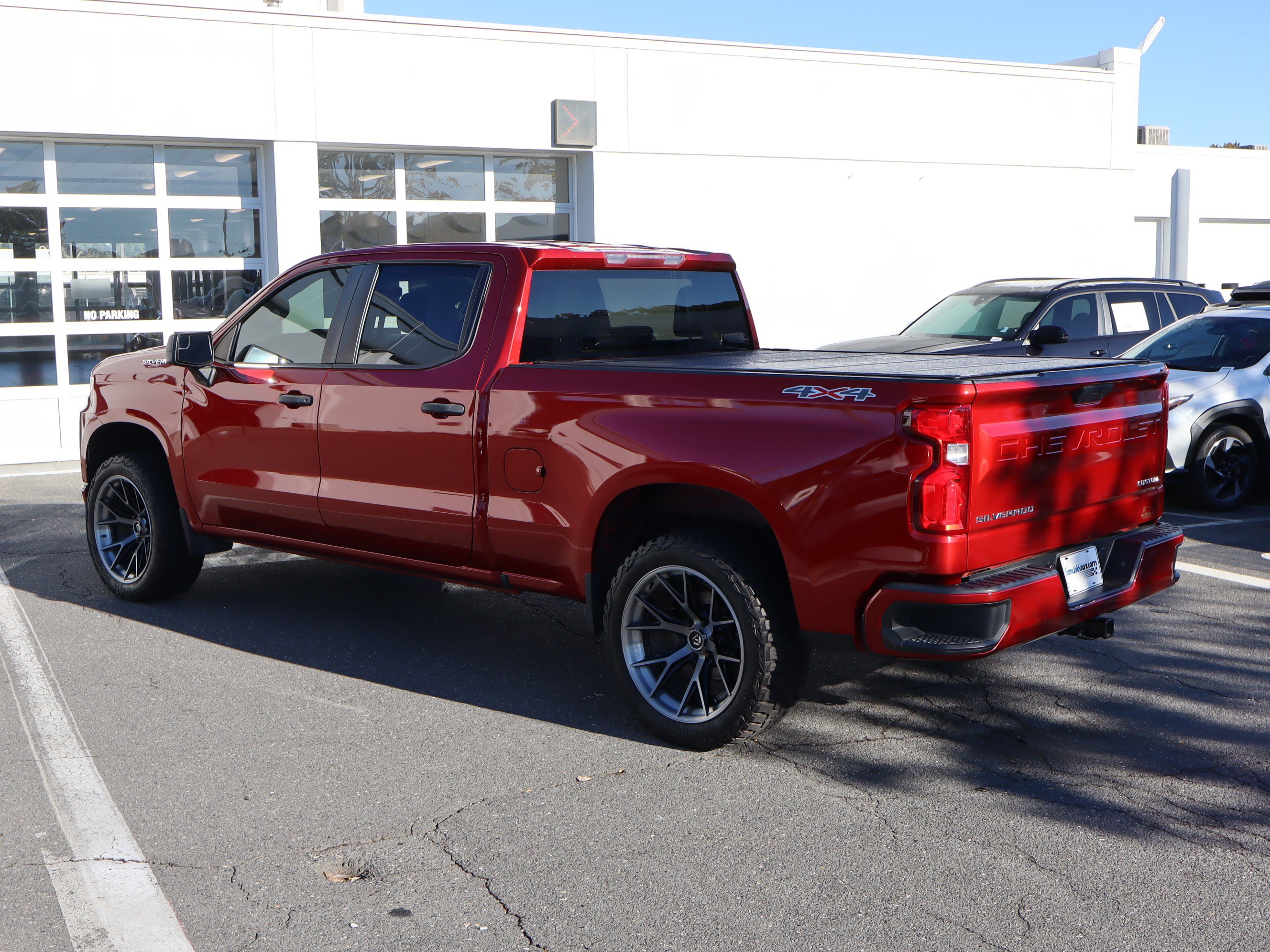 Used 2021 Chevrolet Silverado 1500 Custom AWD/4WD image 8