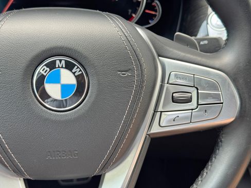 Used 2019 BMW 740i RWD image 23