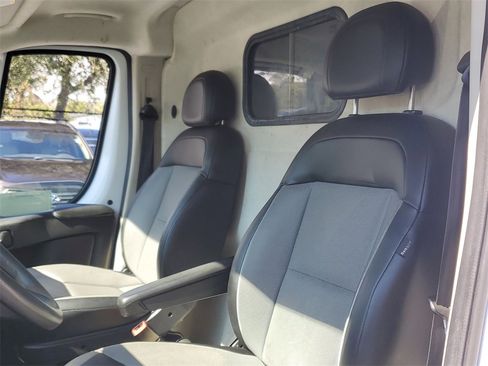 Used 2021 RAM ProMaster 2500 image 23