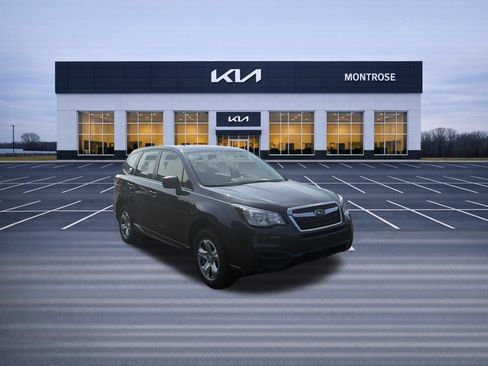 Used 2018 Subaru Forester 2.5i w/ Popular Package #2A AWD/4WD image 3