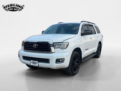 Used 2019 Toyota Sequoia TRD Sport image 1