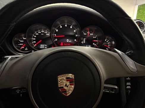 Used 2010 Porsche 911 Carrera image 15