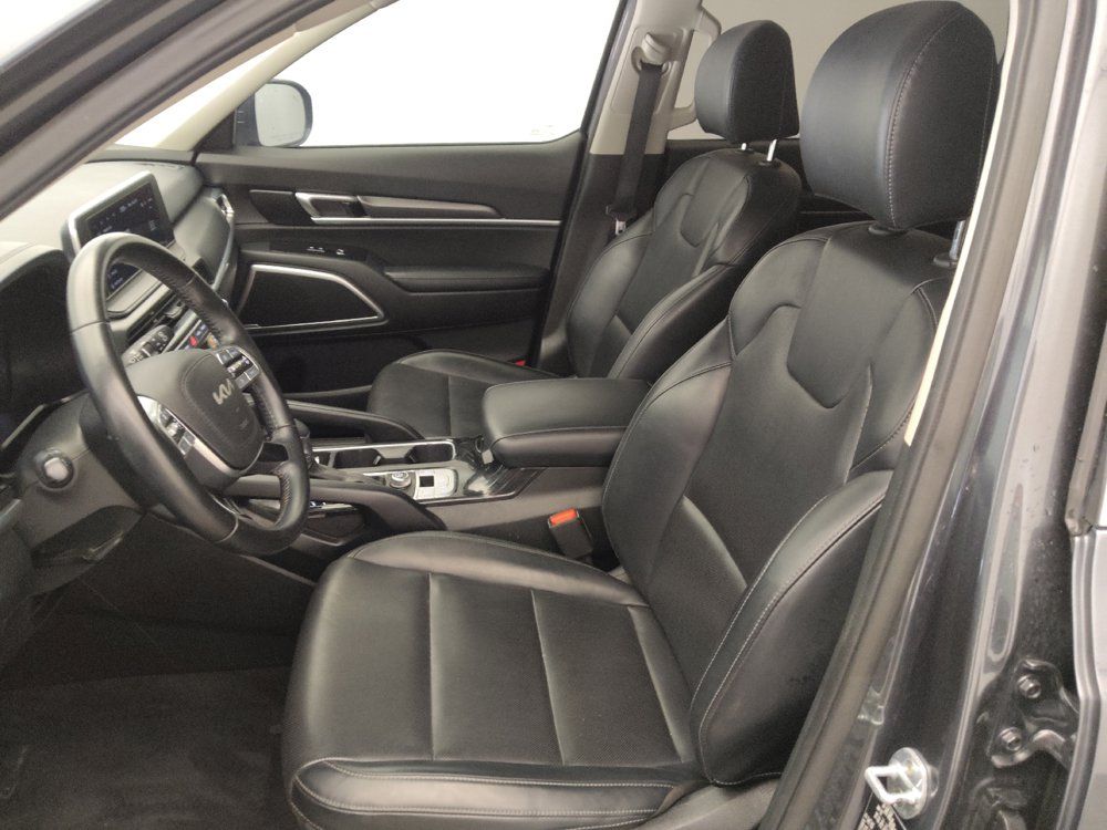 Used 2022 Kia Telluride S FWD image 17