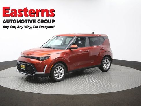 Used 2024 Kia Soul LX w/ Option Group 015 FWD image 56