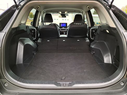 Used 2024 Toyota RAV4 Adventure image 19