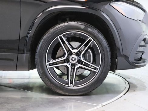 Certified 2025 Mercedes-Benz GLA 250 4MATIC image 14