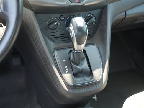 Used 2016 Ford Transit Connect XL FWD image 24